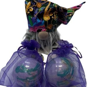 Handcrafted 2 Large Bath Bombs | Party Gnome NWT